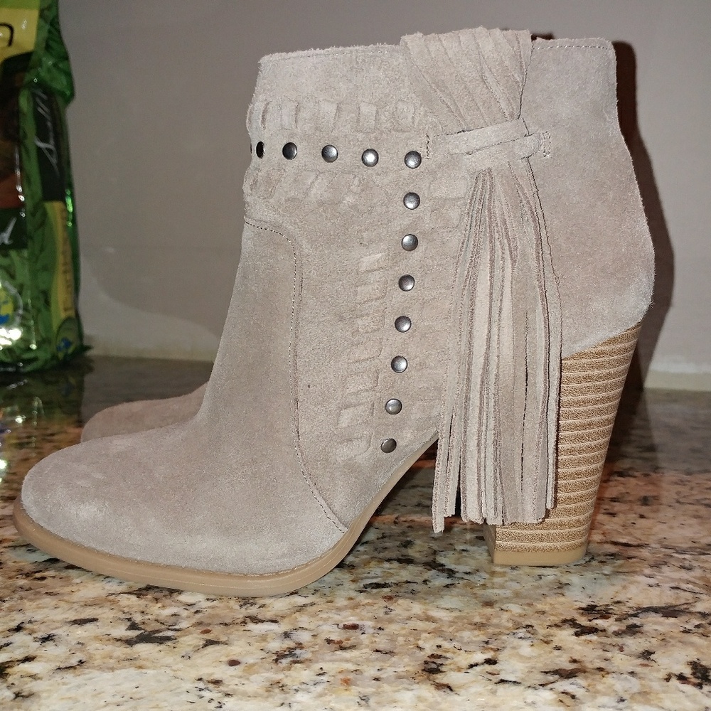 INC International Concepts Booties